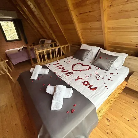 Chalet Sakli Vadi Ardesen